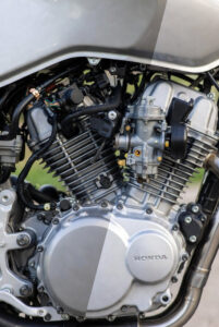 موتور هوندا انژکتور بهتر است یا کاربراتور